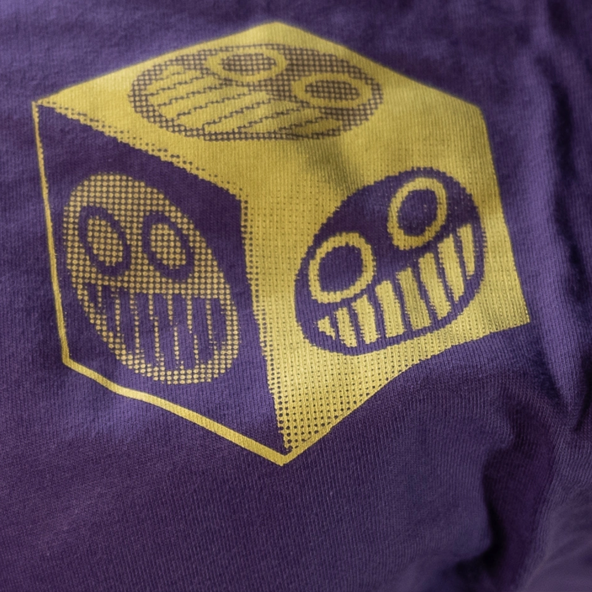 shirtlila_back_detail.png