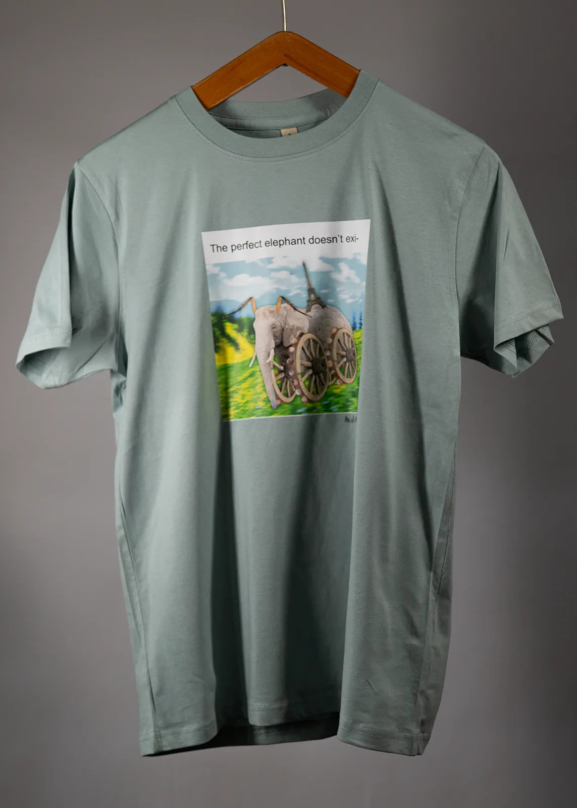 Ariel My Friend - Elephantine Ideals: Perfection, Symbolism, and the Elusiveness of the Archetype | T-shirt - Bild 1