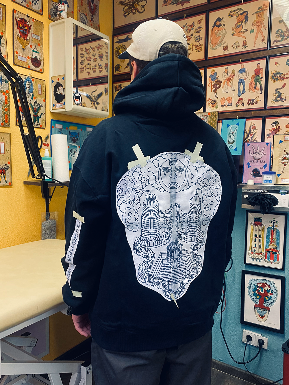 Julian v. Schließmeyer | Hoodie #1