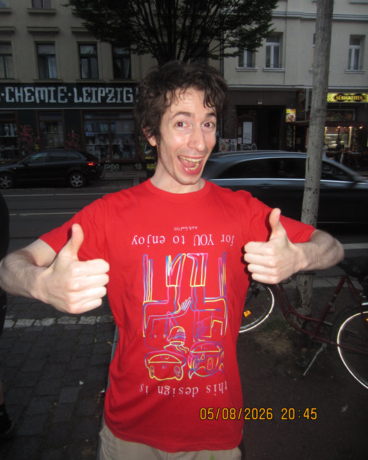 Ariel My Friend im Rectification-Shirt
